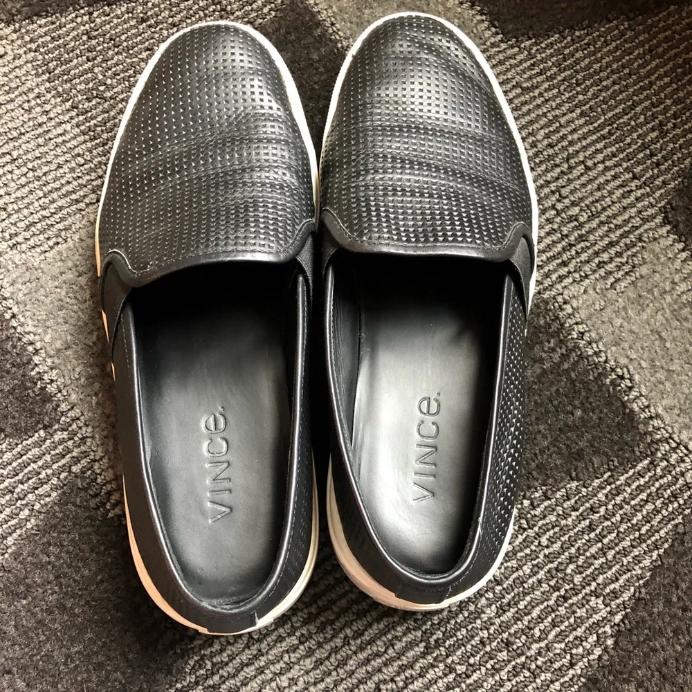 Vince Perforated Leather Blair Sneaker Black size 6.5